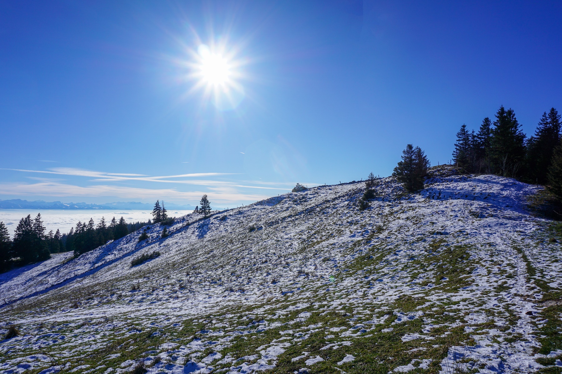 Between La Chaux-de-Fonds and Les Geneveys-sur-Coffrane